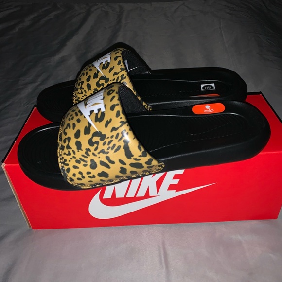 Nike Shoes - Womens nike slides